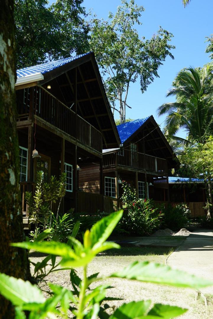Hotel Tierra Verde Bed And Breakfast โบกัสทาวน์ ภายนอก รูปภาพ