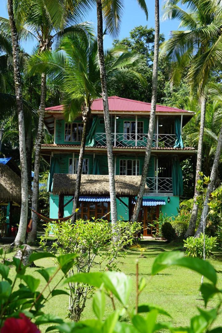Hotel Tierra Verde Bed And Breakfast โบกัสทาวน์ ภายนอก รูปภาพ