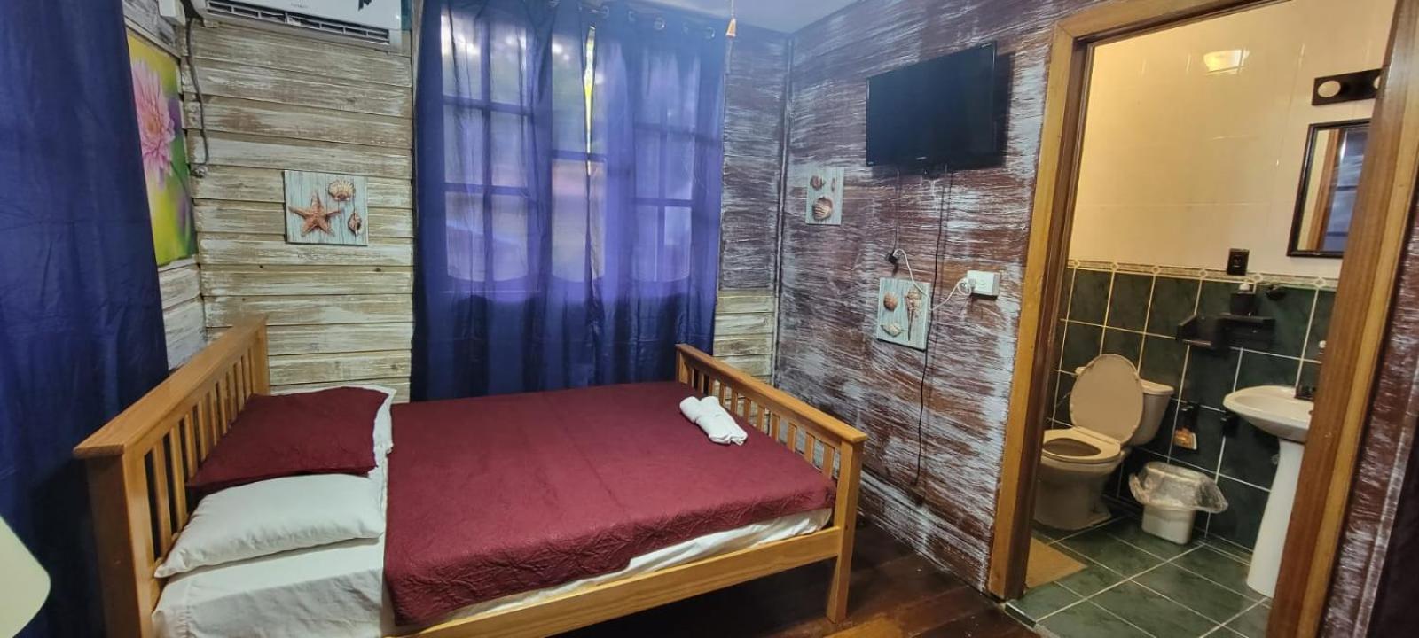 Hotel Tierra Verde Bed And Breakfast โบกัสทาวน์ ภายนอก รูปภาพ