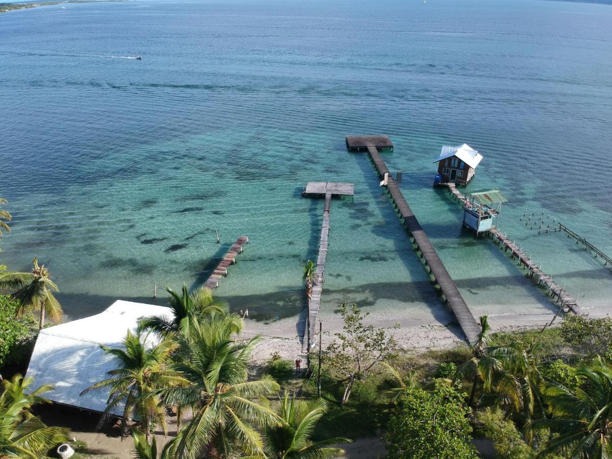 Hotel Tierra Verde Bed And Breakfast โบกัสทาวน์ ภายนอก รูปภาพ